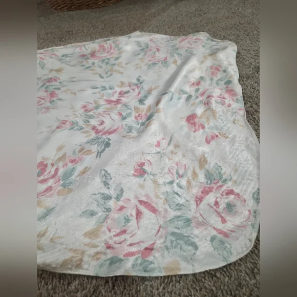 Vintage Christian Dior Satin Floral Nightgown Lace Trim L 70s/80s ILGWU - Picture 6 of 7